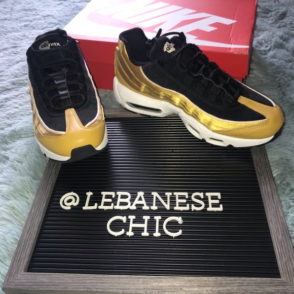 NIB Nike Air Max 95 Black Gold Sneakers - Picture 2 of 6